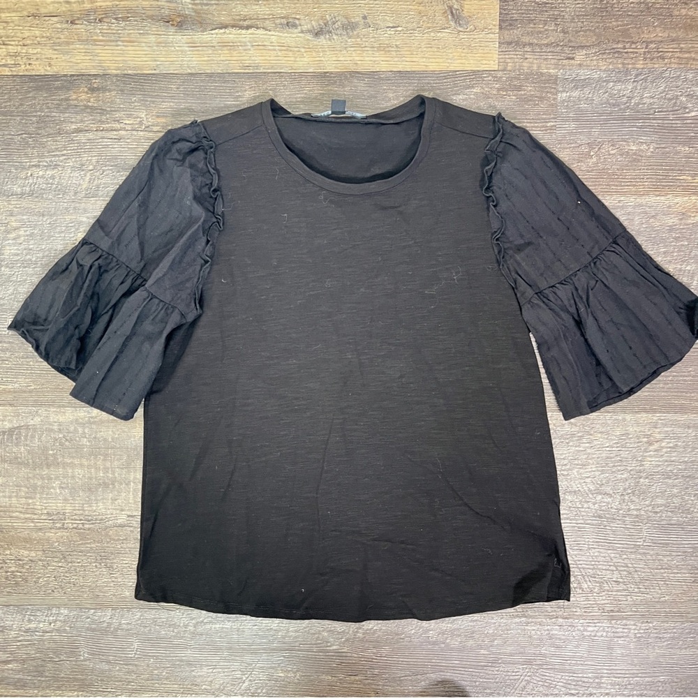 Zac and Rachel black 3/4 sleeve top shirt size small S B174